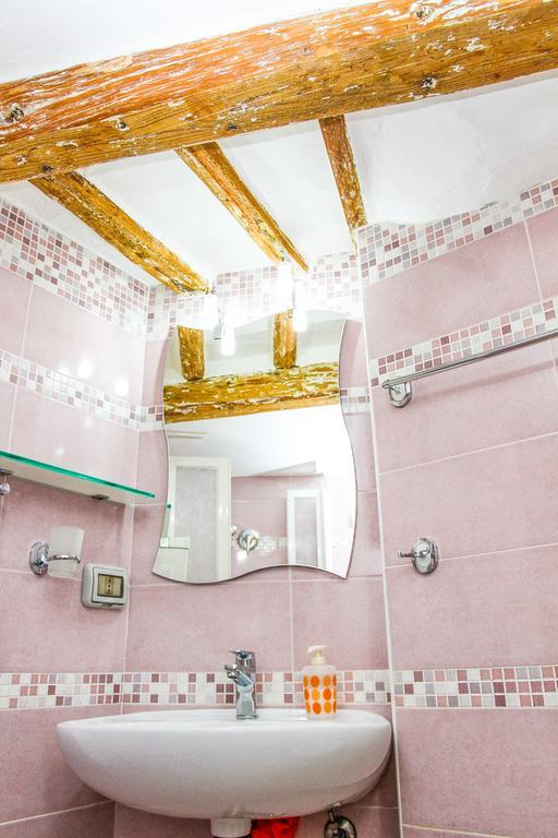 페루자 Alla Maison Di Alessia B&B 외부 사진